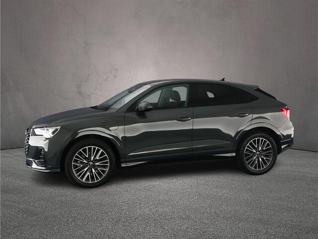 Audi Q3 Sportback 45 TFSI e Advanced Edition | Audi sound | Carplay | Led | ACC | Optiek zwart | Ambient light |