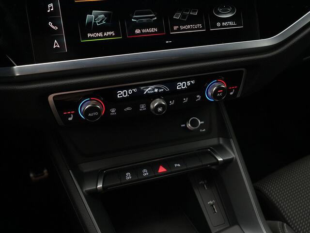 Audi Q3 35 TFSI 150 pk S-tronic S-Line | Leder/alcantara | Navigatie | Stoelverwarming | Parkeersensoren voor/achter