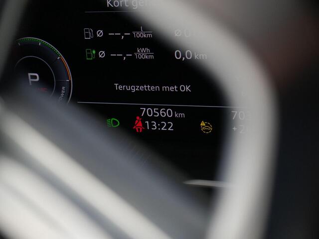Audi Q3 Sportback 45 TFSI e 245 pk S-tronic S Edition / S-Line | Panoramadak | Leder | Achteruitrijcamera | Navigatie | Stoelverwarming