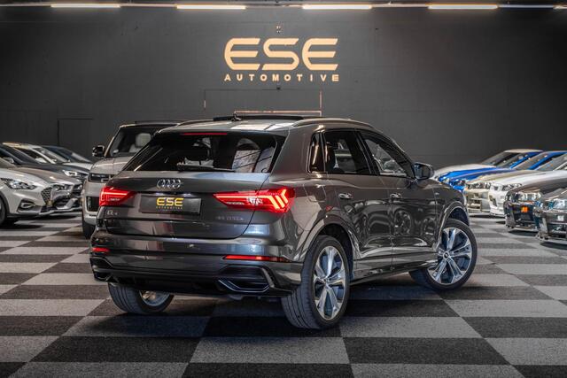 Audi Q3 45 TFSI e S edition | Pano | Keyles | Sfeer | Camera | Matrix