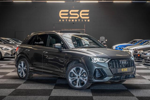Audi Q3 45 TFSI e S edition | Pano | Keyles | Sfeer | Camera | Matrix