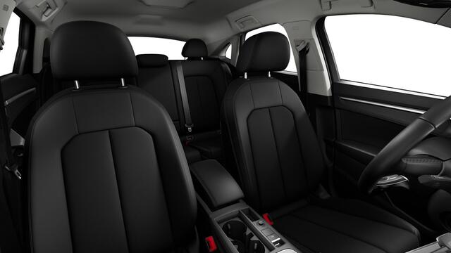 Audi Q3 Sportback 45 TFSI e Edition Parkeerhulp plus - Audi drive select - Verwarmbare voorstoelen - Aluminiumoptiek in interieur - Progressieve besturing -
