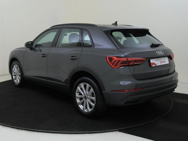 Audi Q3 45 TFSI e Advanced edition | Stoelverwarming | Keyless | Navigatie Plus | Adaptieve cruise control | Achteruitrijcamera | Full LED verlichting | Dodehoek detectie |