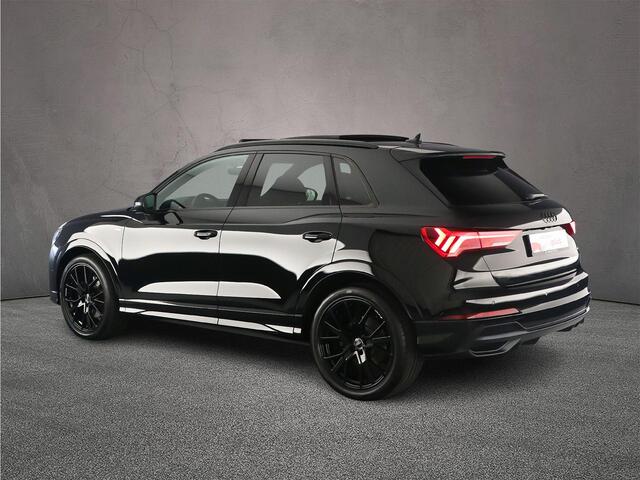 Audi Q3 40 TFSI quattro S Line Pro Line S | Pano | ACC | B&O | Trekhaak | Carplay | Virtual cockpit | Matrix-led | Keyless |
