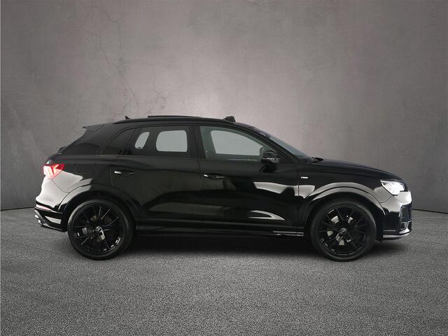 Audi Q3 40 TFSI quattro S Line Pro Line S | Pano | ACC | B&O | Trekhaak | Carplay | Virtual cockpit | Matrix-led | Keyless |