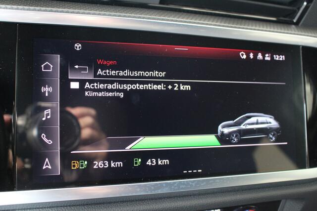 Audi Q3 45 TFSI e (Hybrid) 245pk S Line S-tronic| Navigatie | LM.'20 | Elec.a.Klep | Drive select