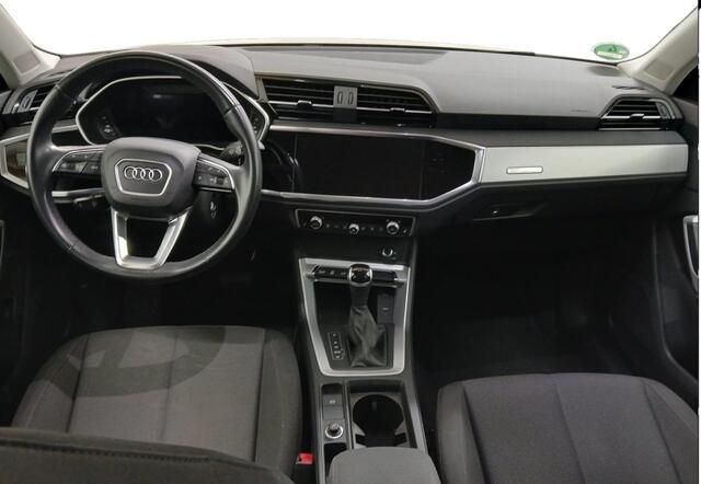 Audi Q3 45 TFSI e edition Incl. Zwenkbare trekhaak