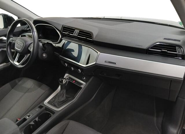 Audi Q3 45 TFSI e edition Incl. Zwenkbare trekhaak
