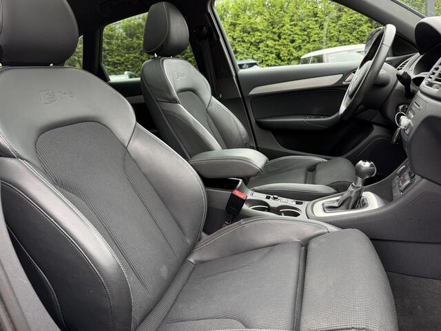 Audi Q3 2.0 TFSi 220pk Quattro S Line, Pano | Camera | NL auto