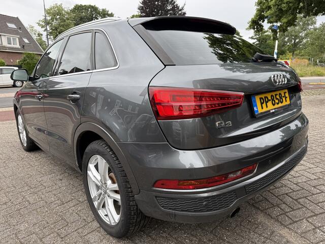 Audi Q3 2.0 TFSi 220pk Quattro S Line, Pano | Camera | NL auto