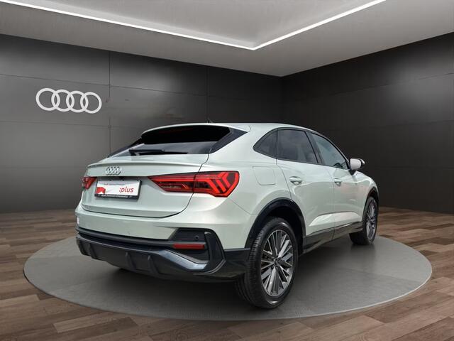 Audi Q3 Sportback 45 TFSI e S-LINE ** LED, VIRTUAL, ACC, OPTIK SCHWARZ, KEYLESS, 19-inch LMV ** 1e EIG - UNFALLFREI ** ** INFORMEER OOK NAAR ONZE AANTREKKELIJKE FINANCIAL-LEASE TARIEVEN **
