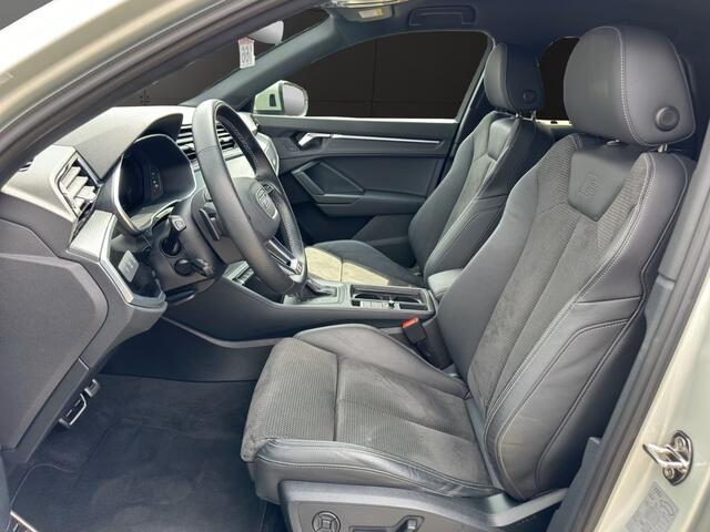 Audi Q3 Sportback 45 TFSI e S-LINE ** LED, VIRTUAL, ACC, OPTIK SCHWARZ, KEYLESS, 19-inch LMV ** 1e EIG - UNFALLFREI ** ** INFORMEER OOK NAAR ONZE AANTREKKELIJKE FINANCIAL-LEASE TARIEVEN **