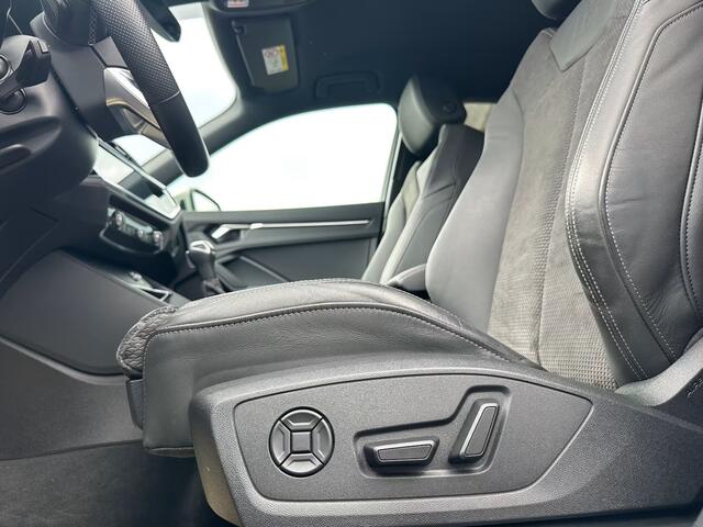 Audi Q3 Sportback 45 TFSI e S-LINE ** LED, VIRTUAL, ACC, OPTIK SCHWARZ, KEYLESS, 19-inch LMV ** 1e EIG - UNFALLFREI ** ** INFORMEER OOK NAAR ONZE AANTREKKELIJKE FINANCIAL-LEASE TARIEVEN **