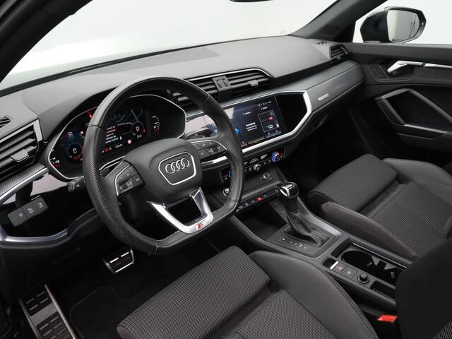 Audi Q3 Sportback 45 TFSI e 245 pk S-tronic S Edition | Panoramadak | Standkachel | Optiekpakket zwart | Achteruitrijcamera | Side Assist | 20 inch