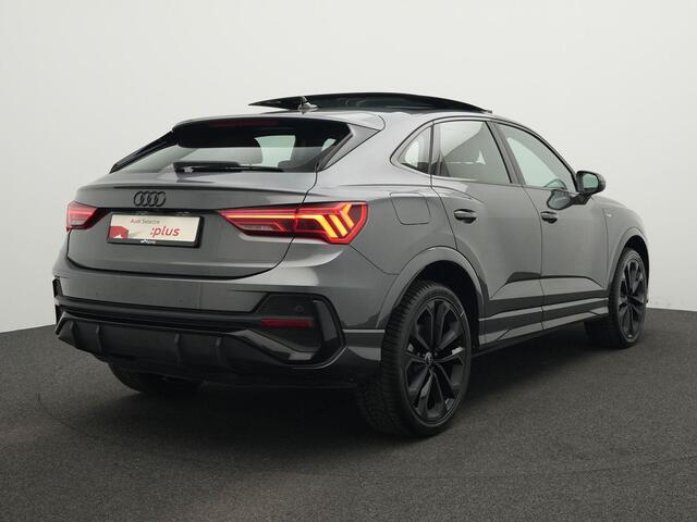 Audi Q3 Sportback 45 TFSI e 245 pk S-tronic S Edition | Panoramadak | Standkachel | Optiekpakket zwart | Achteruitrijcamera | Side Assist | 20 inch