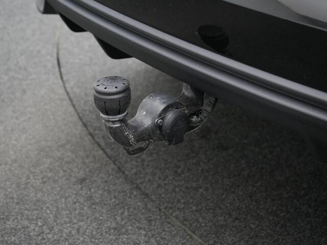Audi Q3 45 TFSI e 245 pk S-tronic S edition | Trekhaak | Achteruitrijcamera | Standkachel | Cruise Control | 19 inch