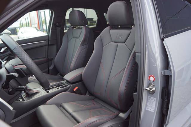 Audi Q3 35 TFSI S-Line / Panodak / 20 Inch LM / Trekhaak wegklb./ **Nardogrijs**