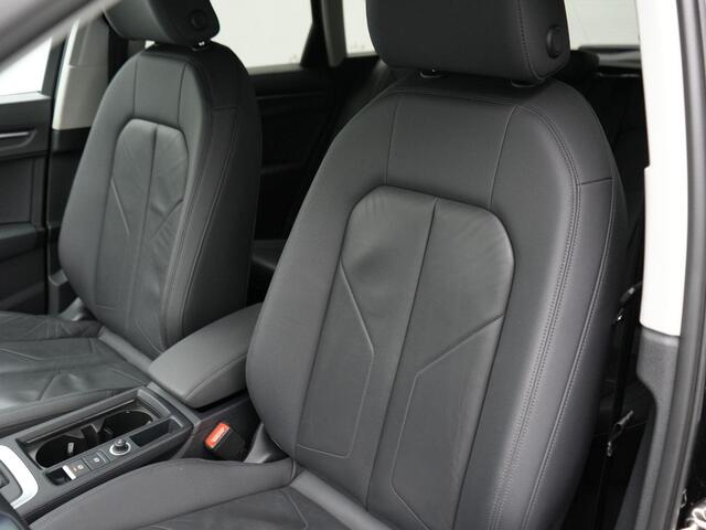 Audi Q3 35 TFSI 150 pk S-tronic Advanced | Matrix LED | Leder | Parkeersensoren voor/achter | Stoelverwarming | Cruise Control | Side Assist | 18 inch
