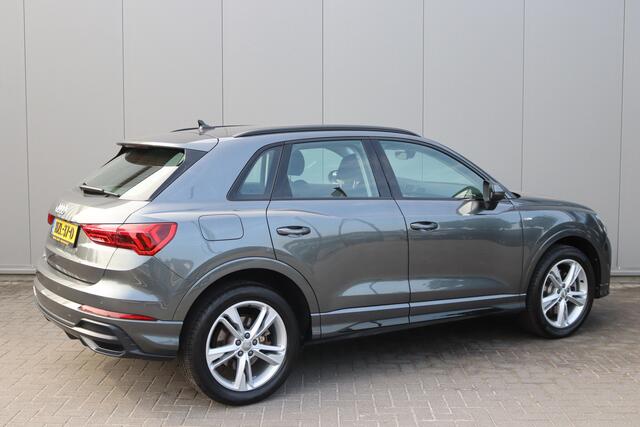 Audi Q3 45 TFSI e PHEV S-line Carplay-android/Camera/Stoelverwarming/Keyfree/Full-LED