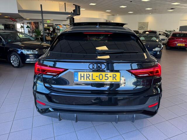 Audi Q3 35 TFSI Adv Edition AUTOMAAT PANO CAMERA APK 5-26 BJ 2022 !!!