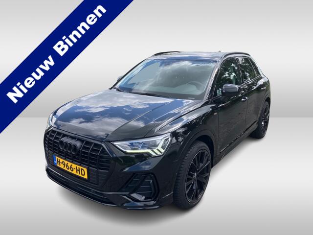 Audi Q3 35 TFSI 150pk S-tronic S Line / Panoramadak / Trekhaak Elek. / 20" LMV / Virtual Cockpit / Sportstoelen / Zwart Optiek / Camera
