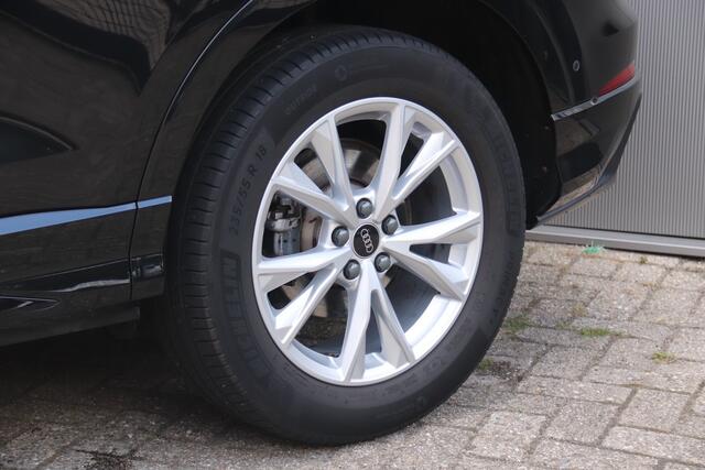 Audi Q3 35 TFSI S edition, S Line, Matrix, Carplay