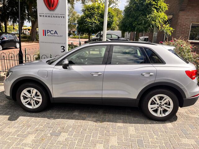 Audi Q3 45 TFSI e edition