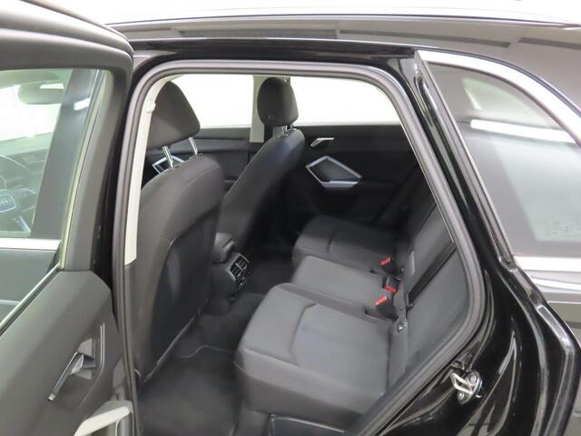 Audi Q3 35 TFSI Business Edition