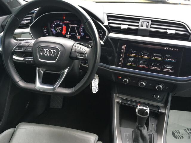 Audi Q3 35 TFSI S-line Black Leder Sfeer CarPlay