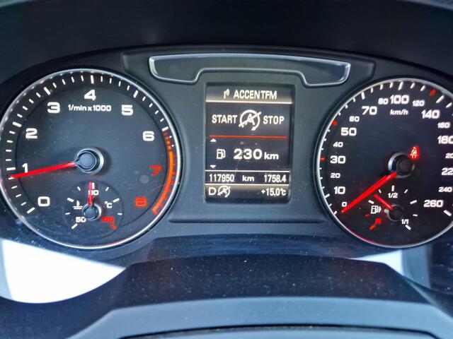 Audi Q3 1.4 TFSI S-LINE