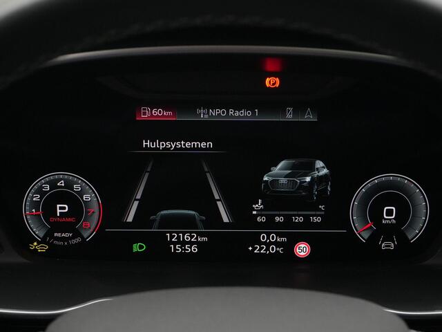 Audi Q3 Sportback 35 TFSI 150 pk S Edition Competition | Panoramadak | Trekhaak | Adaptief onderstel | 20 inch | Rondomzicht camera | Optiekpakket zwart plus | Carbon inleg