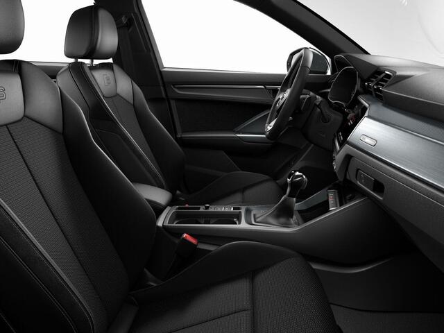 Audi Q3 35 TFSI S edition 150pk S-tronic | Navigatie | Keyless entry | Apple Carplay -/ Android auto | Parkeersensoren voor en achter