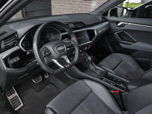 Audi Q3 Sportback 45 TFSI e S line | Pano | All Black | 20" | Keyless | Sfeerv. | Side |