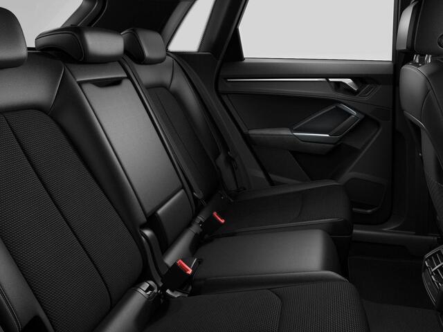 Audi Q3 45 TFSI e S edition 245pk | Panoramadak | Trekhaak wegklapbaar | Stoelverwarming | 20 inch Lichtmetalen velgen