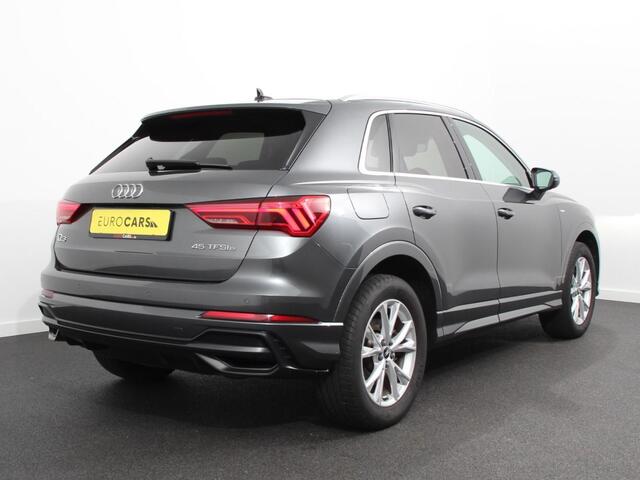 Audi Q3 45 TFSI e 245pk S-Line Plus PHEV Navigatie Apple Carplay/Android auto Climate Control Adaptive Cruise Control Electrisch bedienbare achterklep