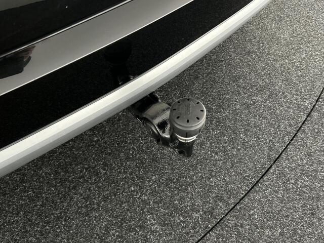 Audi Q3 35 TFSI 150pk Pro Line Trekhaak Stoelverwarming Leder Navigatie