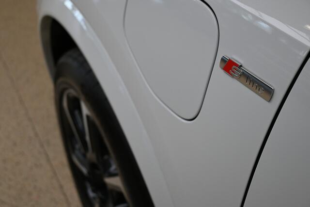 Audi Q3 Sportback 45 TFSIe 245pk S Edition | Matrix LED | Elek. klep | Keyless | 100% (Dealer) onderhouden label
