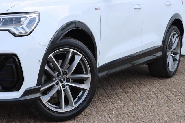 Audi Q3 35 TFSI S Line S-Tronic