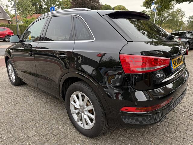 Audi Q3 150pk TFSi CoD Advance Aut. S-edition | Trekhaak