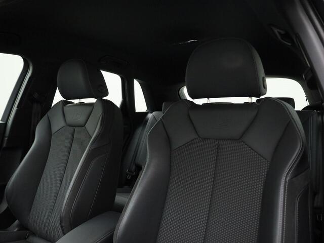 Audi Q3 40 TFSI 190pk quattro S Line · Apple/Android · Leder/stof · Camera + Parkeersensoren · Garantie tot januari 2028 of 100000