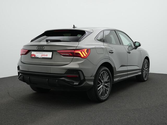 Audi Q3 Sportback 45 TFSI e 245 pk S-tronic S Edition / S-Line | Matrix LED | Achteruitrijcamera | Leder/alcantara | Alcantara delen | Stoelverwarming | Navigatie