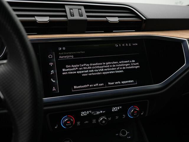 Audi Q3 Sportback 45 TFSI e 245 pk S-tronic S Edition / S-Line | Matrix LED | Achteruitrijcamera | Leder/alcantara | Alcantara delen | Stoelverwarming | Navigatie