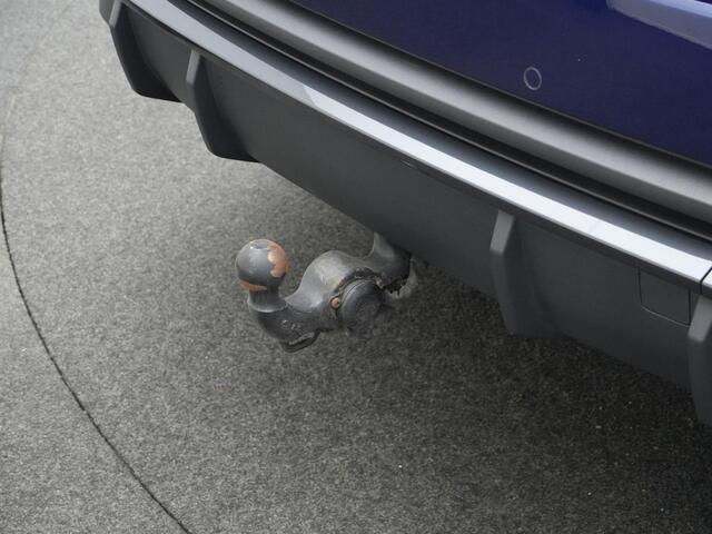 Audi Q3 Sportback 45 TFSI e 245 pk S-tronic S Edition | Sportstoelen | Stoelverwarming | Trekhaak | LED | Achteruitrijcamera | Adaptive Cruise | 19 inch