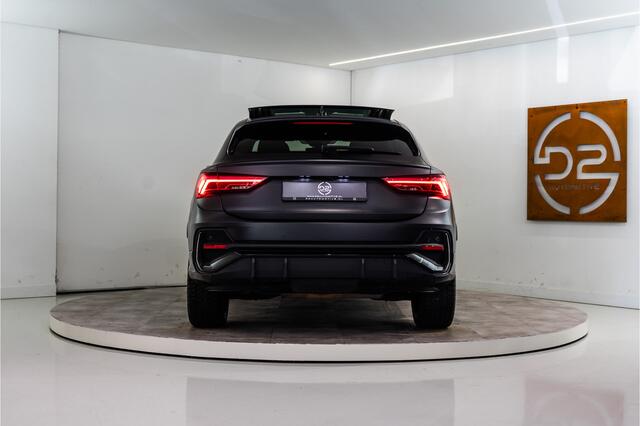 Audi Q3 Sportback 45 TFSI e Edition 245PK Matte Black | Pano | Sfeer | B&O | Memory | 12 MND Garantie