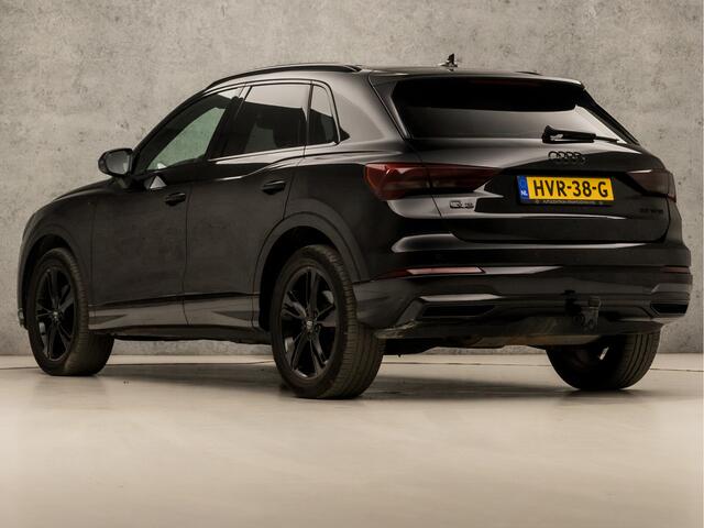 Audi Q3 35 TFSI S Line Sport 150Pk Automaat (2X S-LINE, PANORAMADAK, BLACK EDITION, APPLE CARPLAY, LEDER, ELEK SPORTSTOELEN, GETINT GLAS, STOELVERWARMING, SFEERVERLICHTING, TREKHAAK, NIEUWSTAAT)