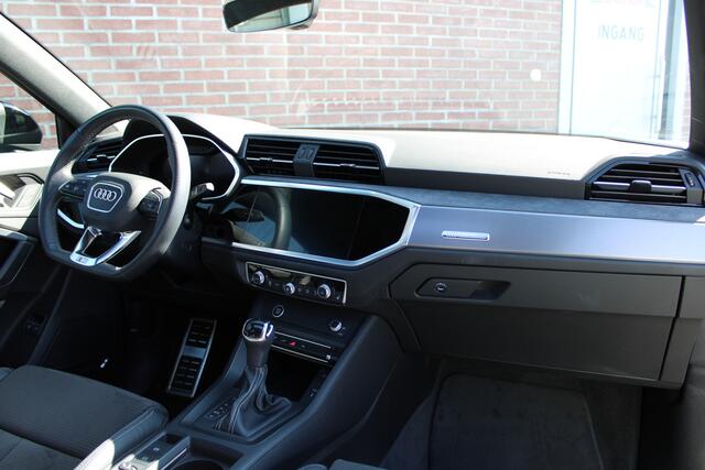 Audi Q3 Sportback 45 1.4 245PK TFSI e S Edition |PANO-DAK|SONOS|ACC|ELEK-STOEL+KLEP|