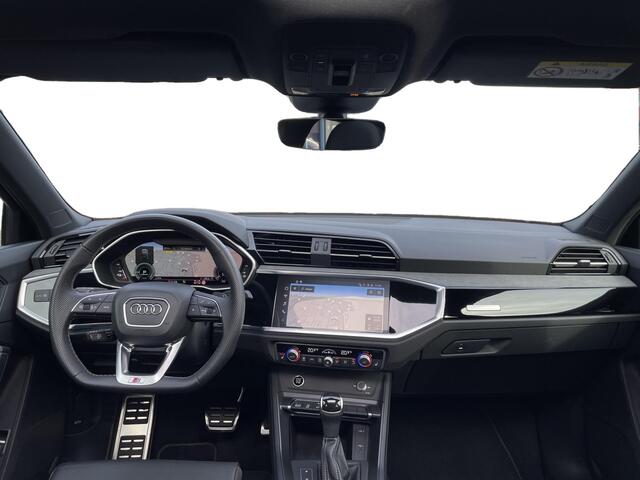 Audi Q3 Sportback 45 TFSIe S-line Black Pano sfeerverlichting