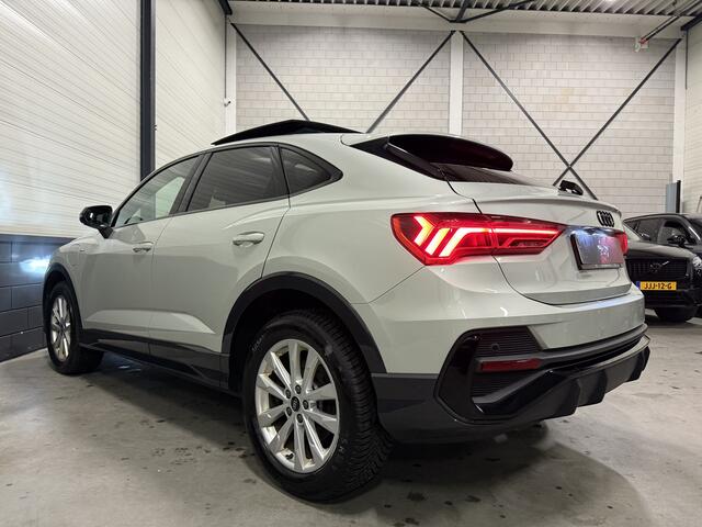 Audi Q3 Sportback 45 TFSI e S-Line PANO/B&O/TREKHAAK/VOL-LEER/MATRIX/MEMORY/SFEER/ACC/KEYLESS/ALCANTARA-INTERIEURDELEN/PRIVACY/BLACK-OPTIC/TAUSILBER/VOLLEDIG AUDI DEALER HISTORIE