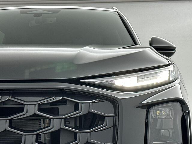 Audi Q3 S edition e-hybrid 200 kW / 272 PK Hatchback 6 ver