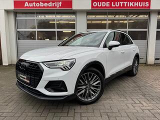 audi-q3-35-tfsi-s-line-black-optic-